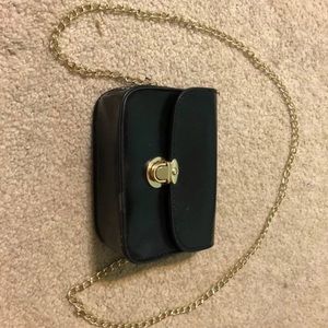 Everywear black purse